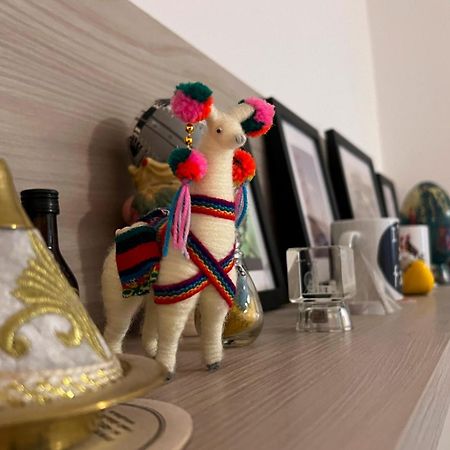 Spacious Apartment Near St Peter'S Church Рим Екстер'єр фото