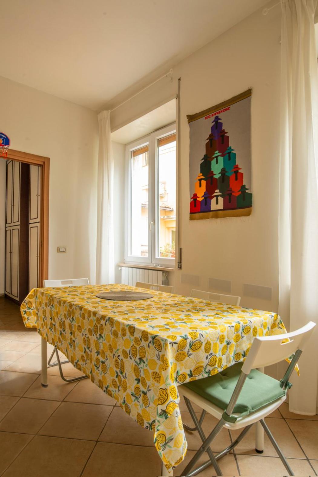 Spacious Apartment Near St Peter'S Church Рим Екстер'єр фото